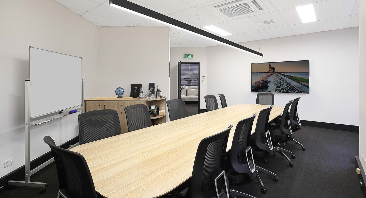 10HillRoad_Boardroom_01